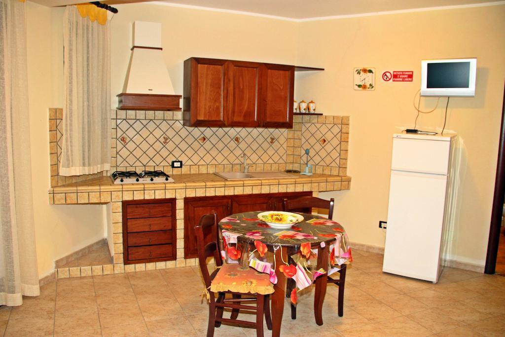 Puesta De Sol Residence LMP Quarto foto
